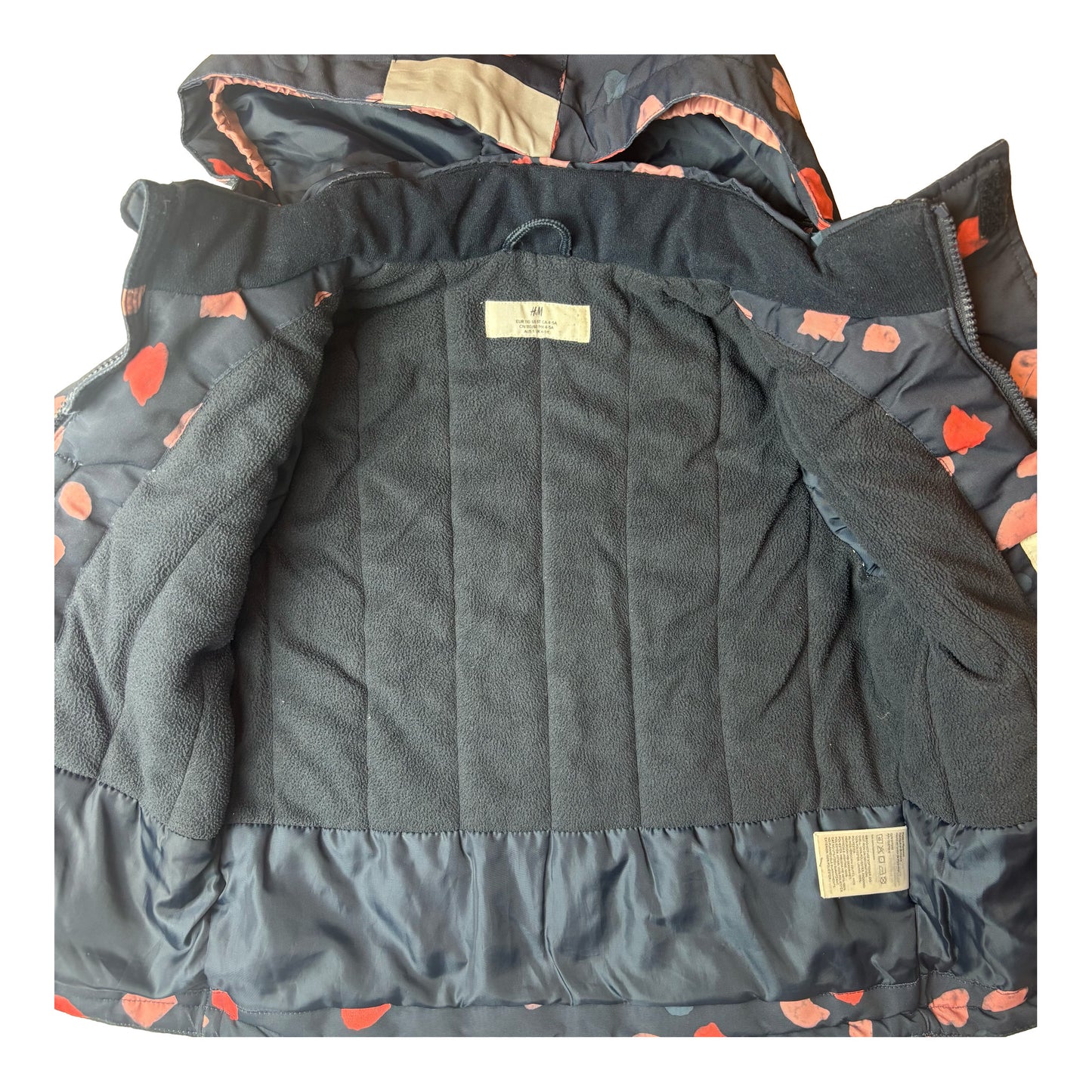 Winterjacke von H&M in Gr. 110 - Gut